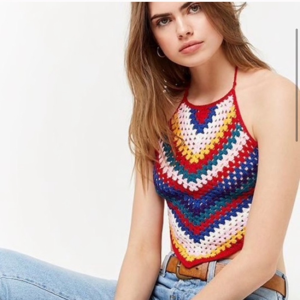 Crochet chevron stripe halter crop top Size Small